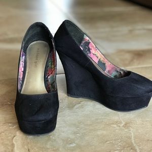 Madden black wedges